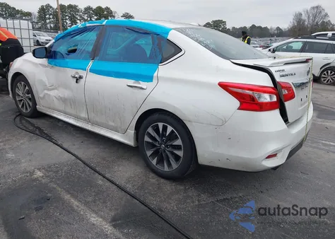 2019 Nissan Sentra Sr Turbo z USA, uszkodzony, nr VIN 3N1CB7AP9KY281321